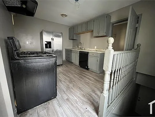 968 Wilson Ave — Photo 6