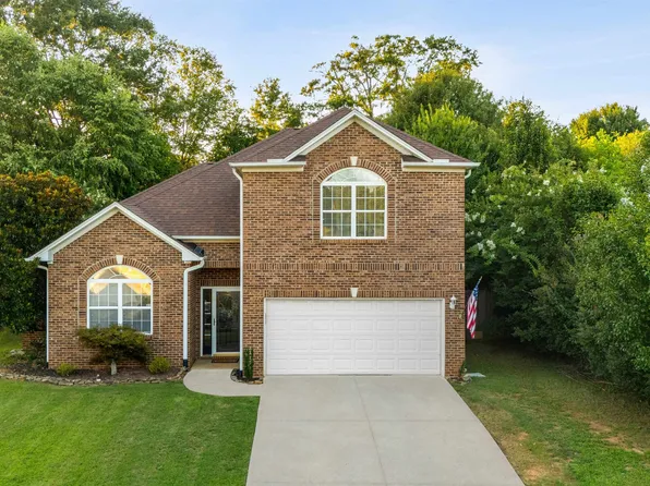 746 Tinder Box Ct, Boiling Springs, SC 29316