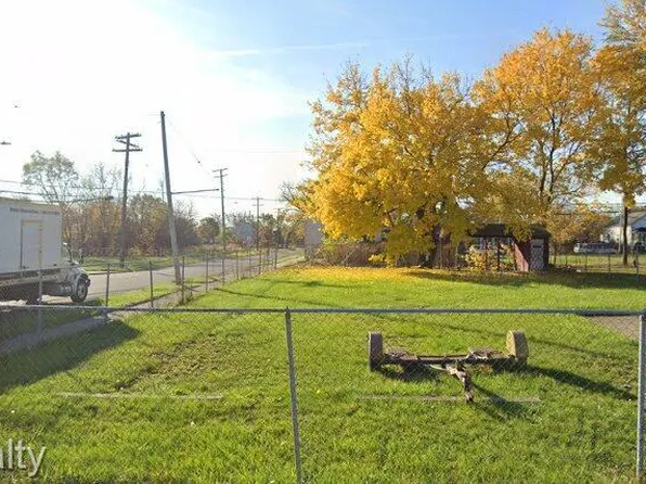 8316 Olympia St, Detroit, MI 48213