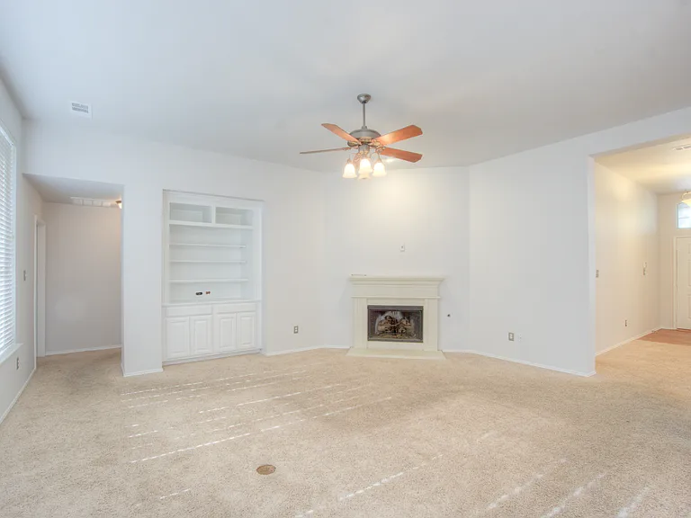 4909 Clove Ct — Photo 21