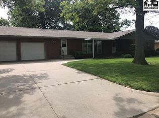 820 N West St, Buhler, KS 67522