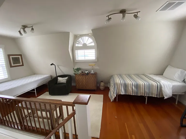 10088 SE Southworth Dr — Photo 23