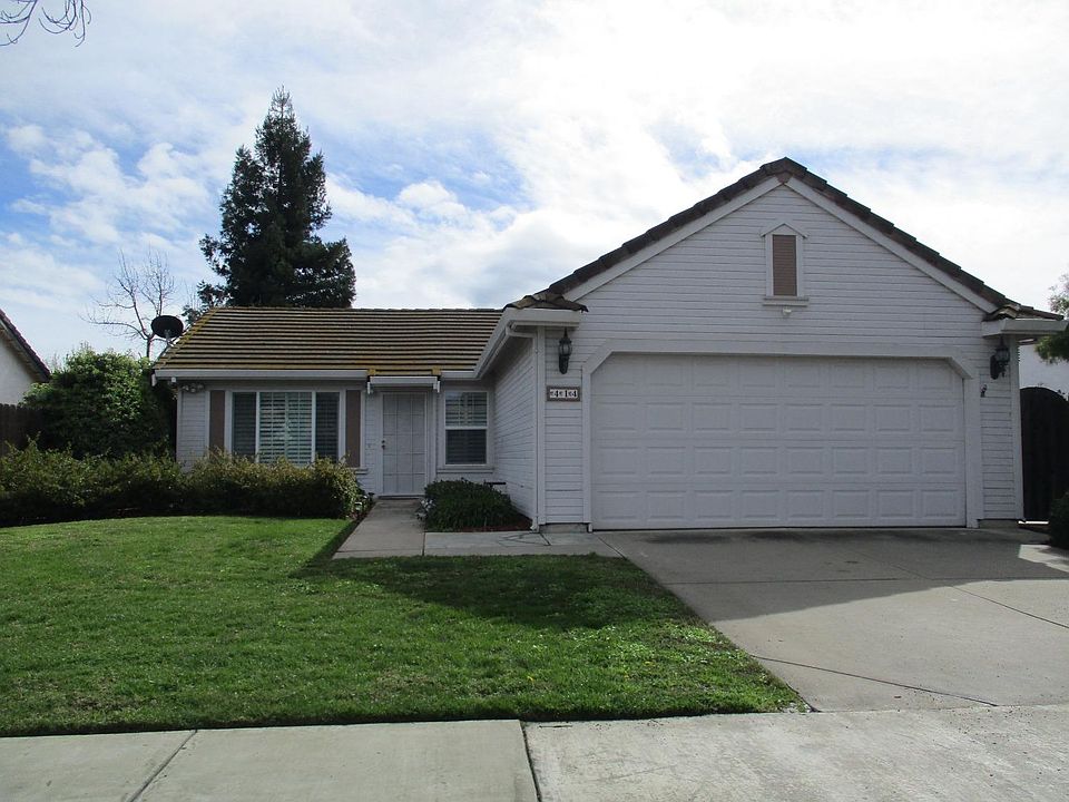 1st image of 414 Buena Vista Dr