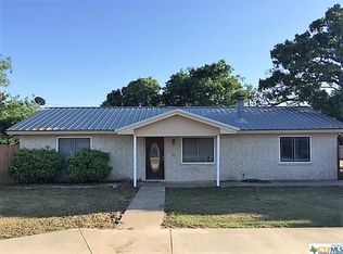 611 Liberty St, Gatesville, TX 76528