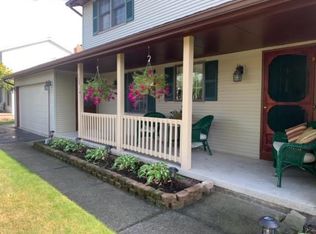 137 Ellery Rd, Rochester, NY 14612