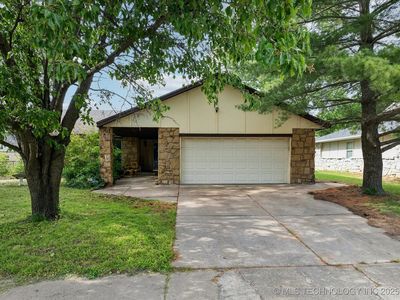2504 E El Paso St, Broken Arrow, OK, 74014