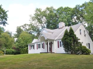 15 New Sprain Rd, Hartsdale, NY 10530