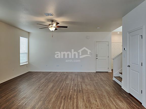 4th image of 2719 Spencebrook