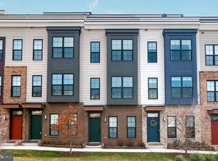 7383 Old Airfield Ln, Falls Church, VA 22042