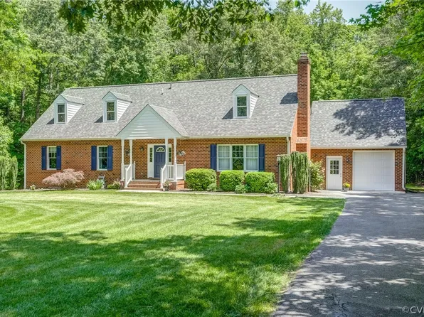 10164 Cheroy Woods Ln, Ashland, VA 23005