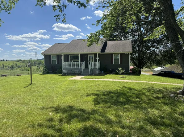 1911 Von Roy Rd, Bedford, VA 24523