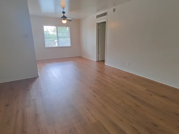 8815 Gaston Pkwy APT D, Dallas, TX 75218