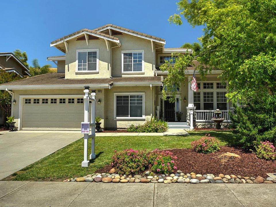 1st image of 2555 Magnolia Way