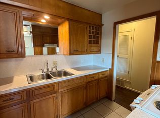 2410 33rd St, Lubbock, TX 79411