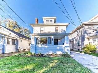 413 N Clemens Ave, Lansing, MI 48912