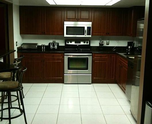 2nd image of 1225 SW 30th St