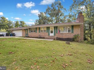 860 Marvell Dr, York, PA 17402