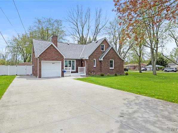 647 Center Rd, Buffalo, NY 14224