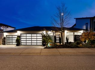 36460 Epworth Ct, Abbotsford, BC V3G 0B2