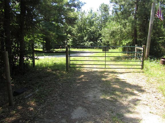 3rd image of 200 Golden Dove Rd