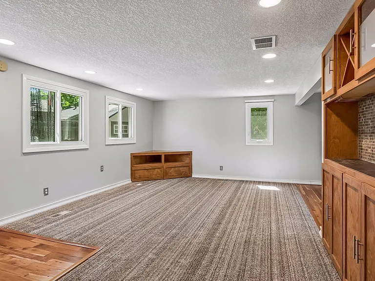 6013 Porter Ln — Photo 18