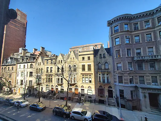 Rented by Rachel Realty | media 3