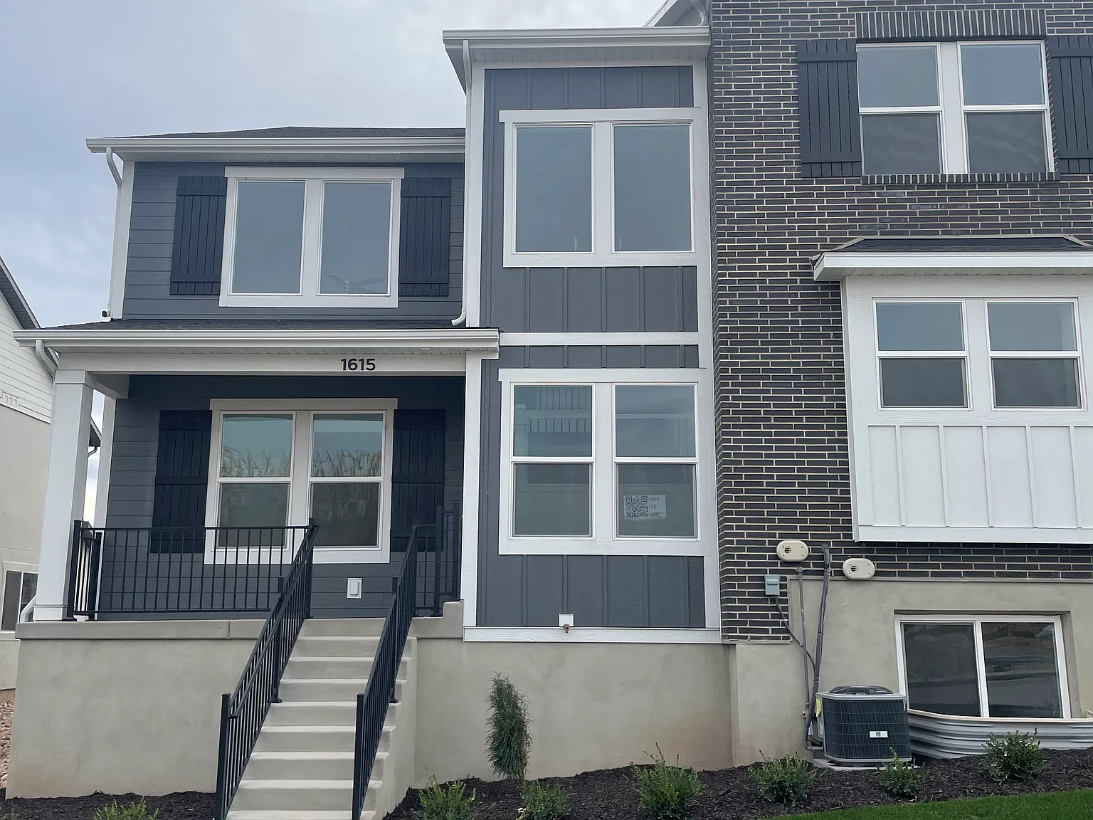 3 bed, 2.5 bath, 1700 sqft, $2,275 — Photo 2