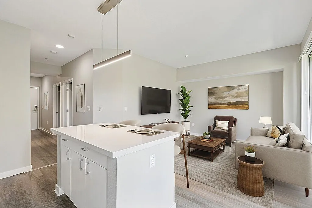 Building Photo - Riverpark Apartments