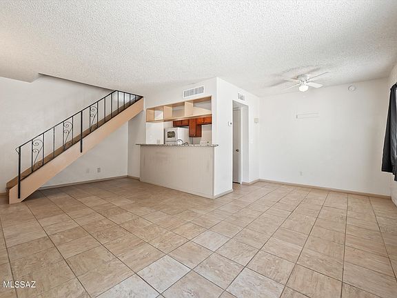4th image of 6626 E Calle La Paz