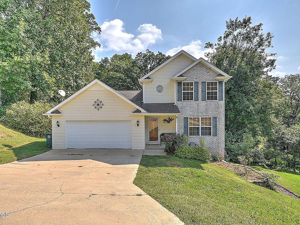 1st image of 317 Henrys Ln