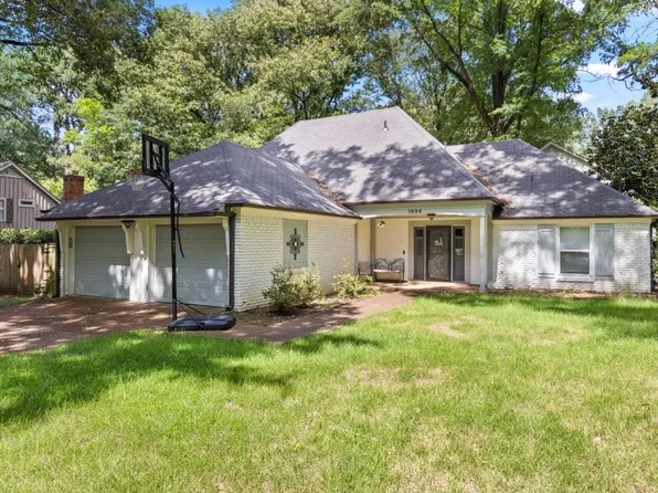 1696 Hapano Dr, Germantown, TN 38138