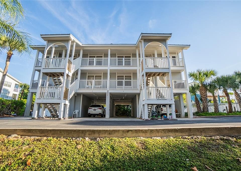1st image of 1460 Gulf Blvd Unit 5