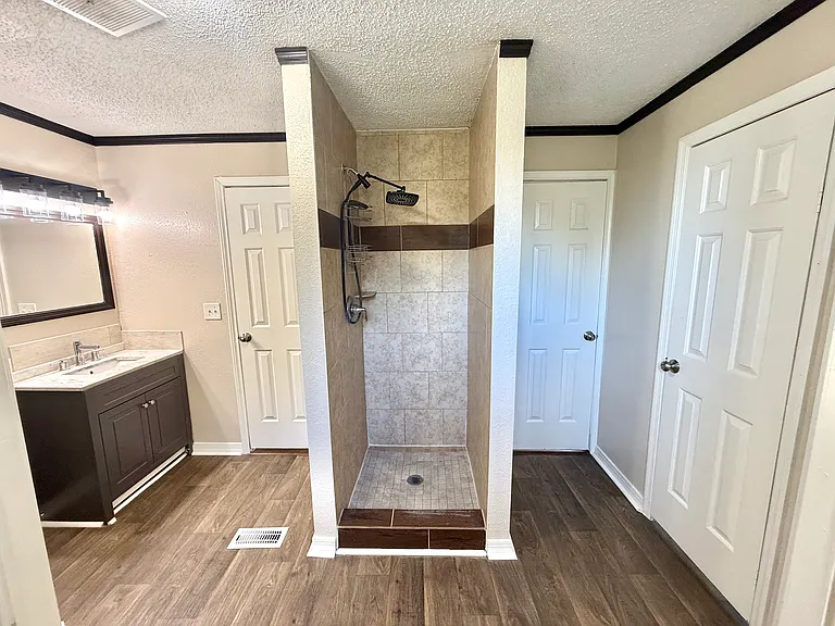 4619 Rhoda Ln #1A — Photo 13
