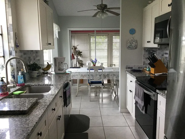 3882 SE Canvas Back Pl — Photo 5