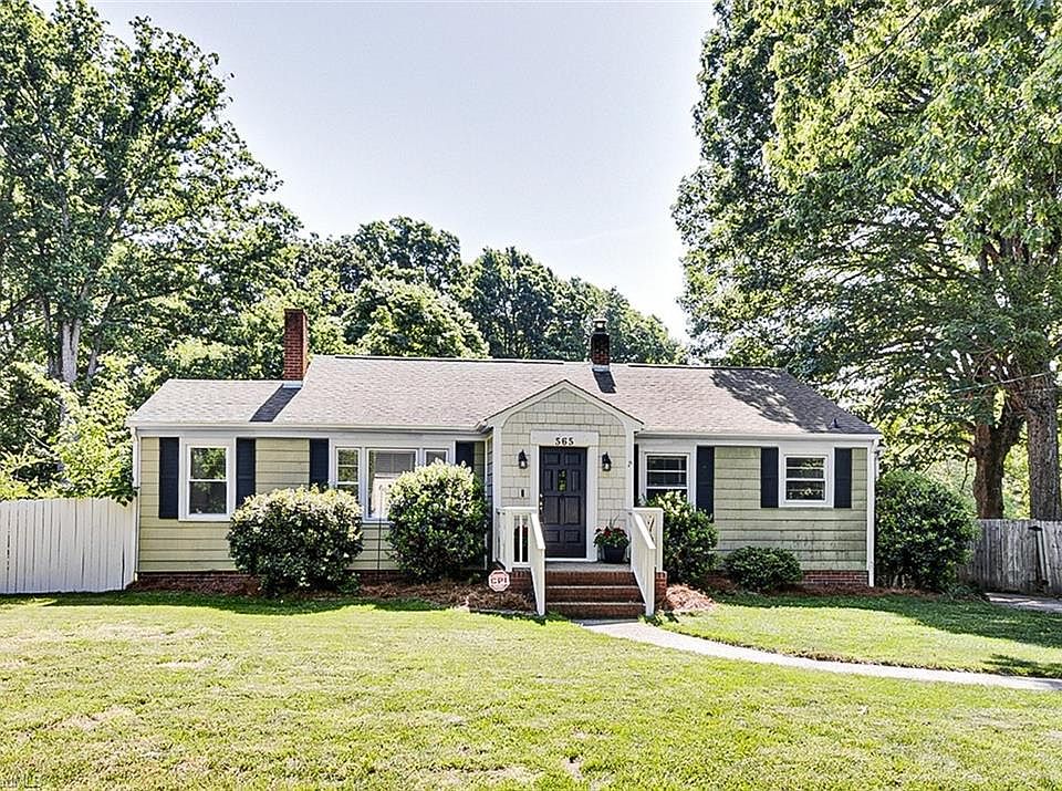 1st image of 565 McDermott St