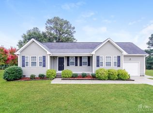 13 Andorra Pl, Angier, NC 27501