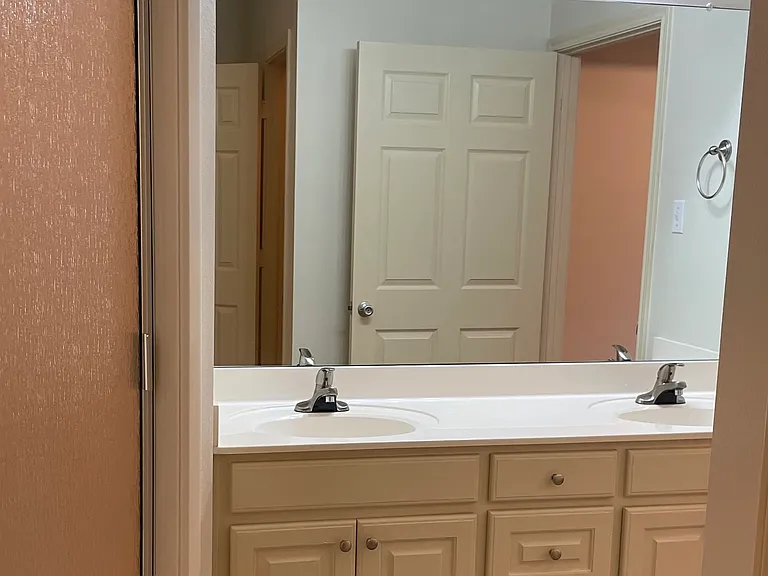 6214 Ashton Ct — Photo 10