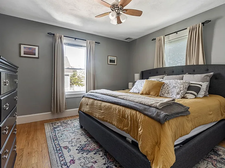 79 Alder St #2 — Photo 4