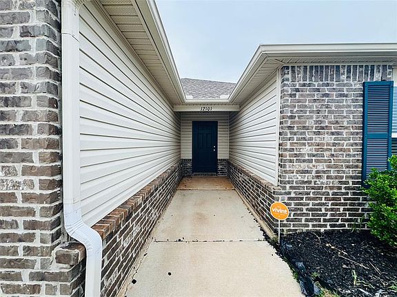 4th image of 12101 Jude Way