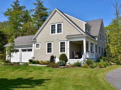 25 Fieldstone Dr, Mattapoisett, MA, 02739