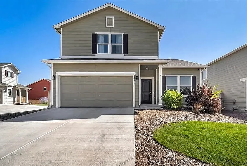 7715 Cruzer Hts
