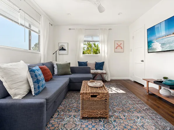 8413 Kittyhawk Ave, Los Angeles, CA 90045