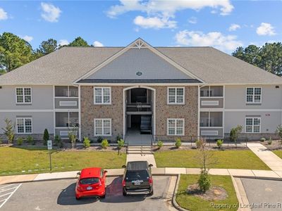 240 Gallery Dr #201, Spring Lake, NC, 28390