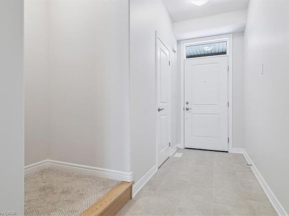 5th image of 95 Elvira Way