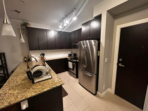 250 Francis Way #111, New Westminster, BC V3L 0E6