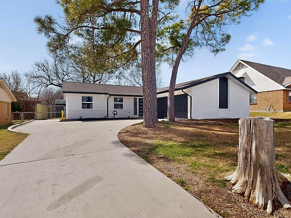 3rd image of 3318 Ridgefield St