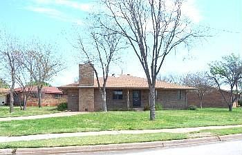 1st image of 3915 Parker Blvd