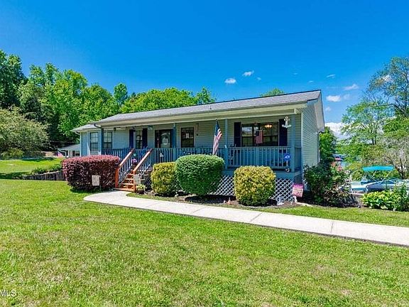 4th image of 600 Hilltop Cir