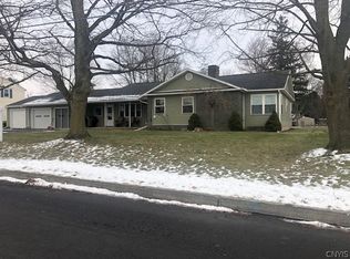 213 2nd St, Canastota, NY 13032