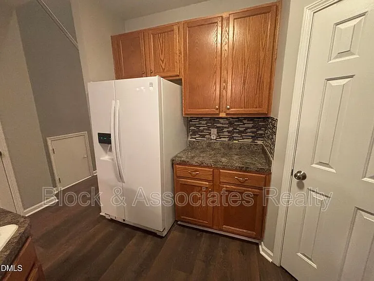 27 Great View Ct — Photo 15